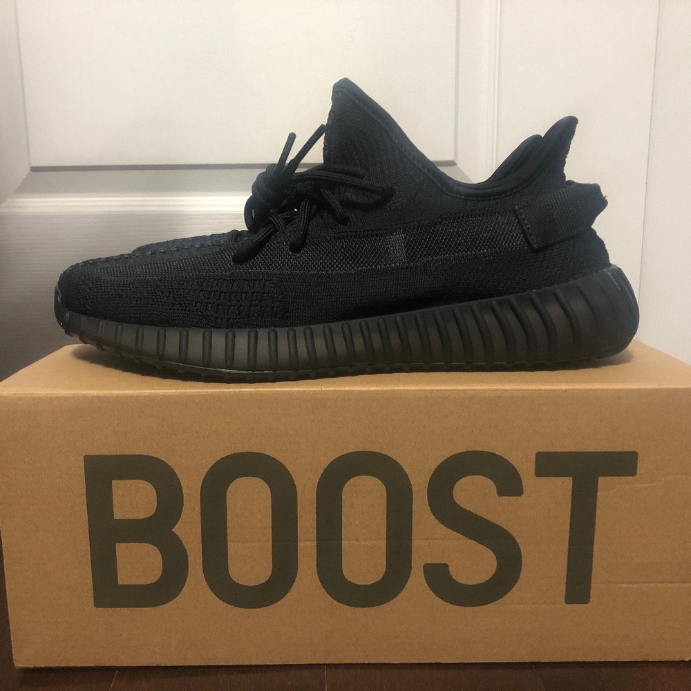 adidas Yeezy 350 V2 "Onyx"